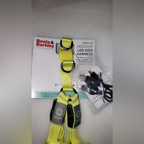 Boots & Barkley Light-Up LED | Sz:Medium Dog Rechargeable Harness | NWT | HP - Picture 3 of 9